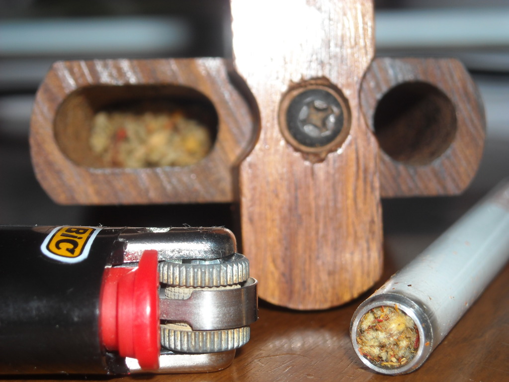 Piece-of-the-Week-The-Dugout-with-lighter.jpg