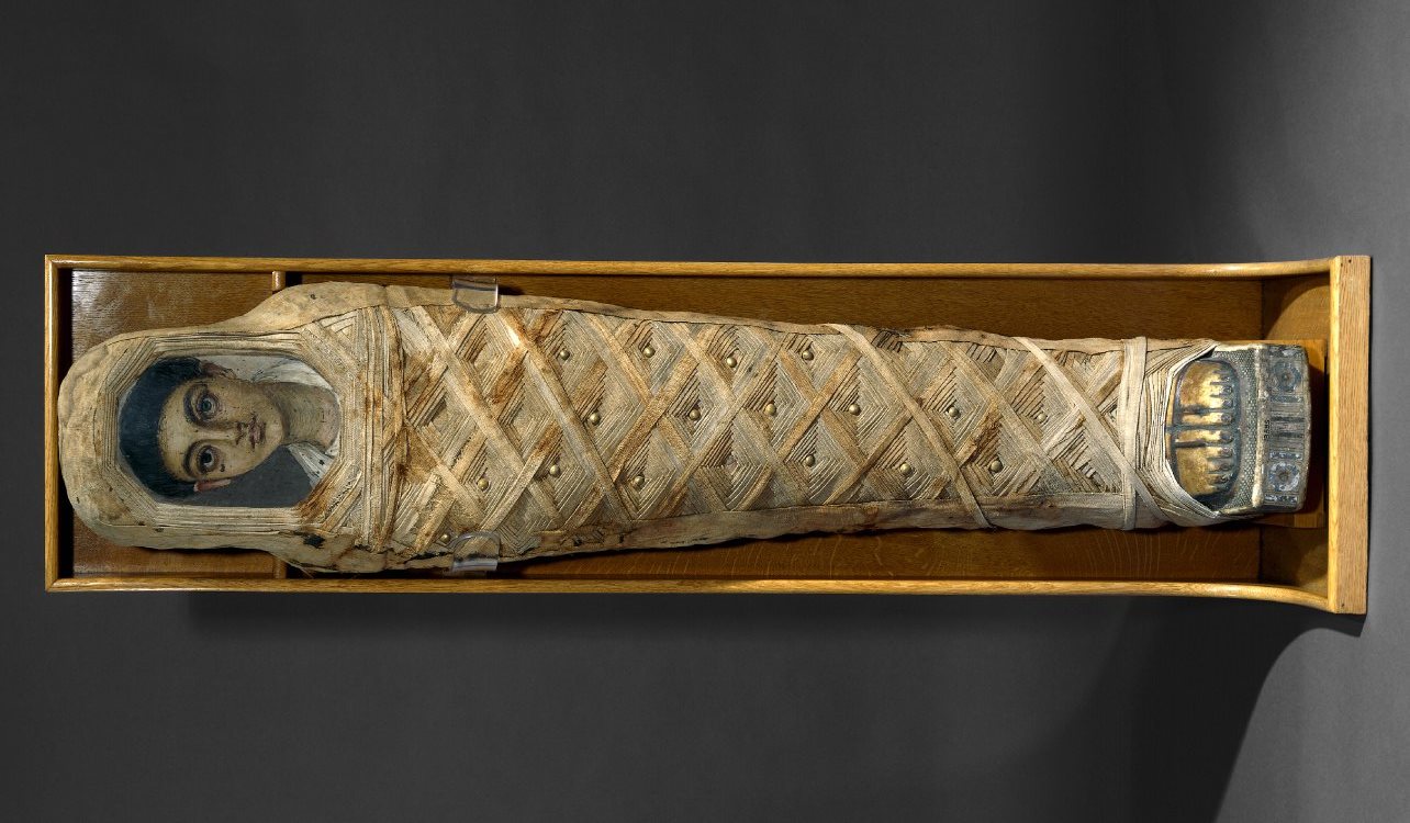 26_mummy_boy_fayum_gdm1.jpg