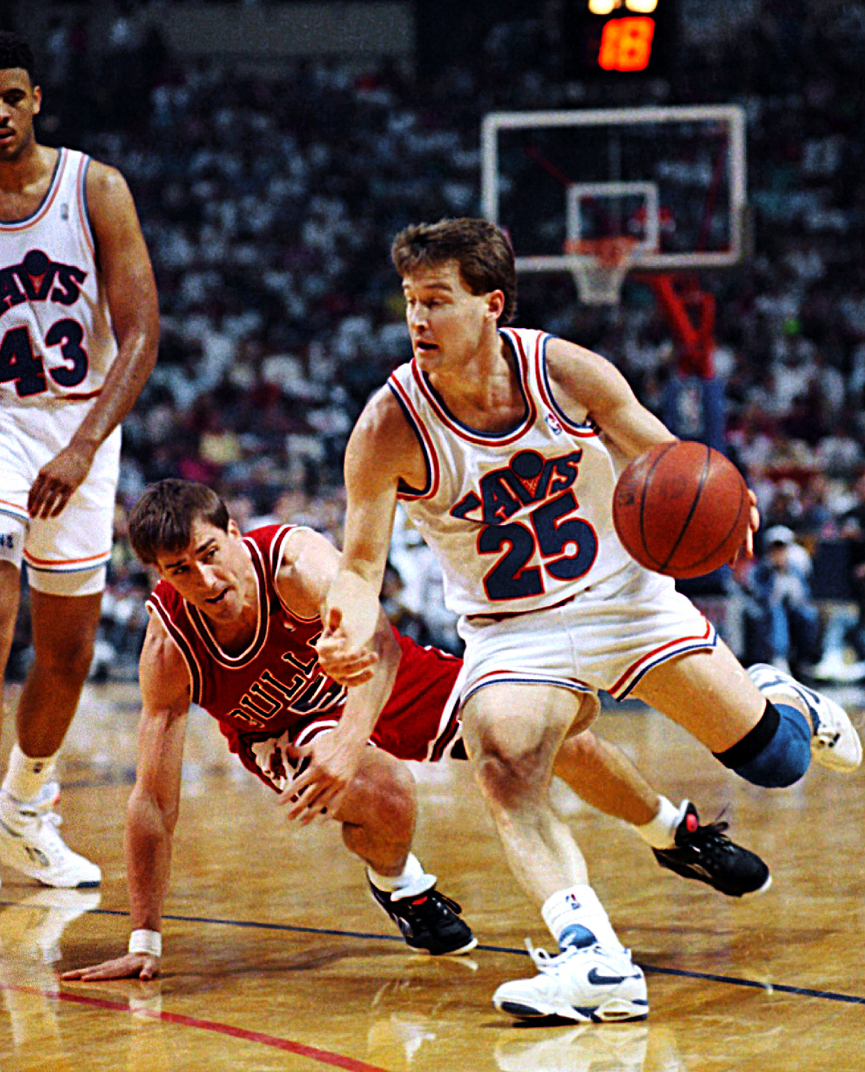 mark-price-cavs.jpg