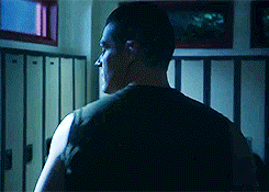 tumblr_nf9mxyXq7v1r6vy8ho2_250.gif