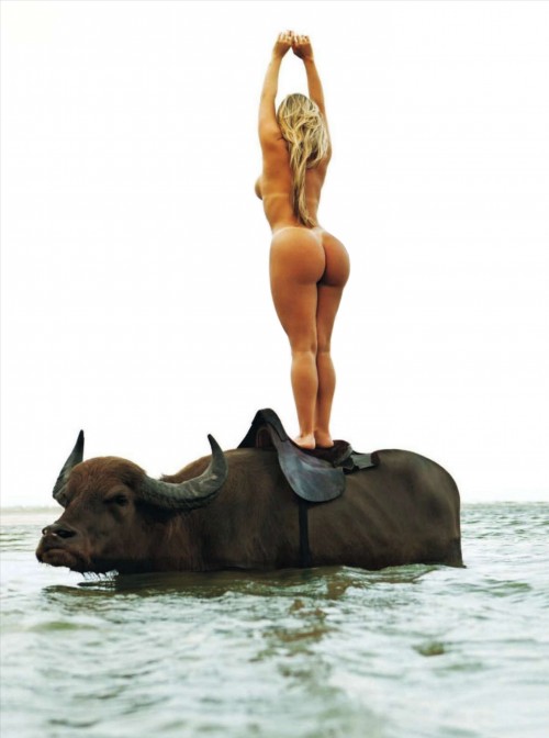 buffalo-stance-booty-500x672.jpg