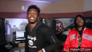 kxib25gdvd5y.gif