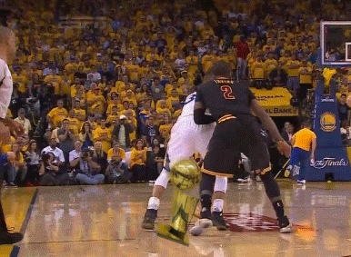 cax4o4togm3f.gif