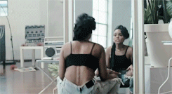 tumblr_nncd9ffYAs1slfdyjo3_r1_250.gif