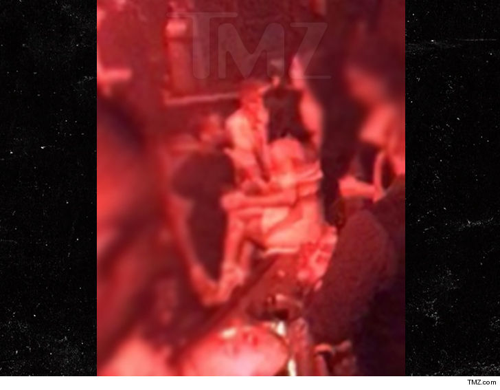 0919-kevin-hart-tmz-21.jpg