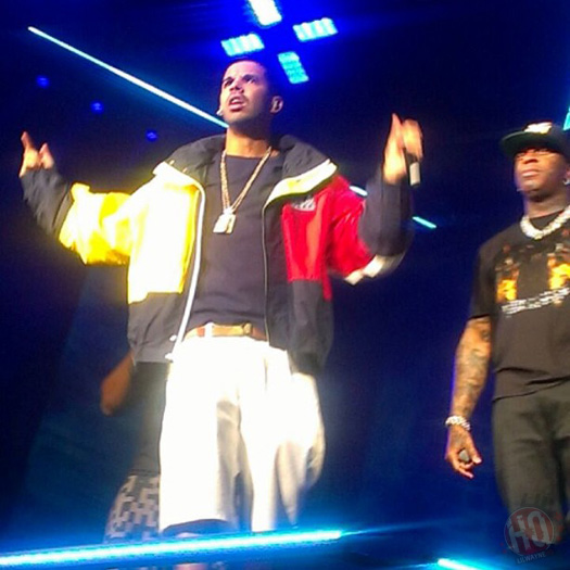 lil-wayne-buffalo-americas-most-wanted-2013-tour5.jpg