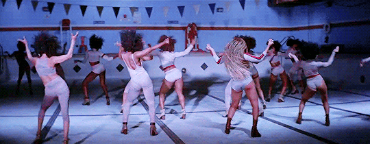 tumblr_o25fl93Wvr1sjpbxoo2_540.gif