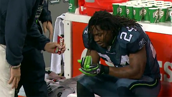 yahoo_lynch_skittles.jpg