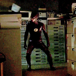 tumblr_nwjt6bzFIj1tnvsx0o4_250.gif