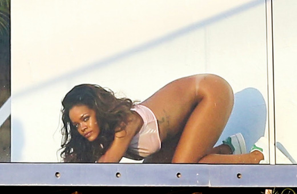 Photo-Rihanna-3.jpg