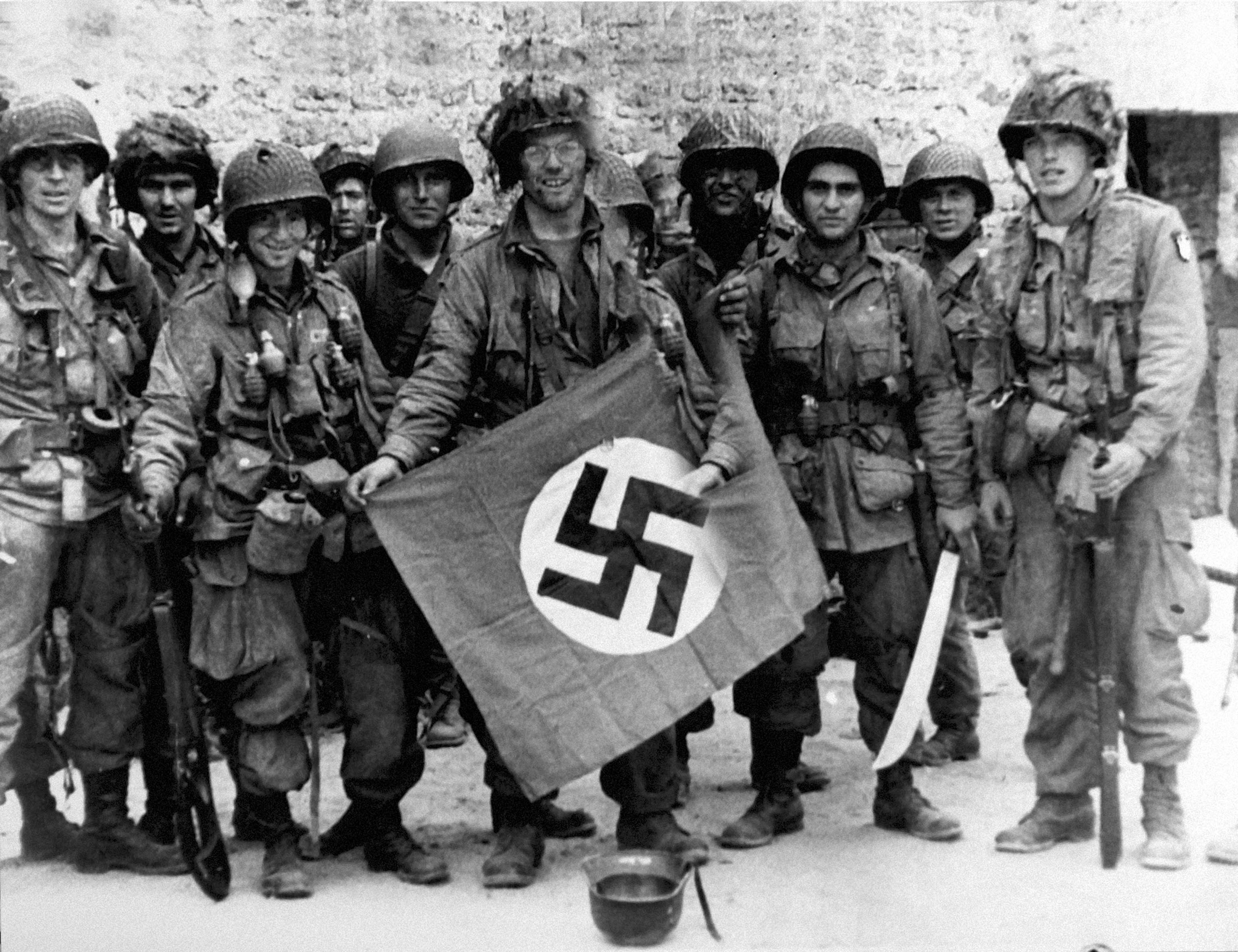 101st_Airborne_Division_-_WW2_01.jpg