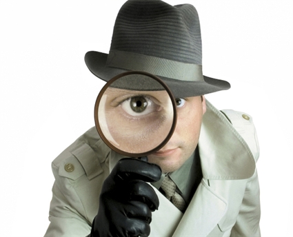 Detective-with-magnifying-glass.jpg