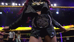 tumblr_o08ymjibh71ql0k28o5_250.gif