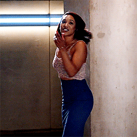 tumblr_oy1cgd9wh21rnt00yo1_400.gif