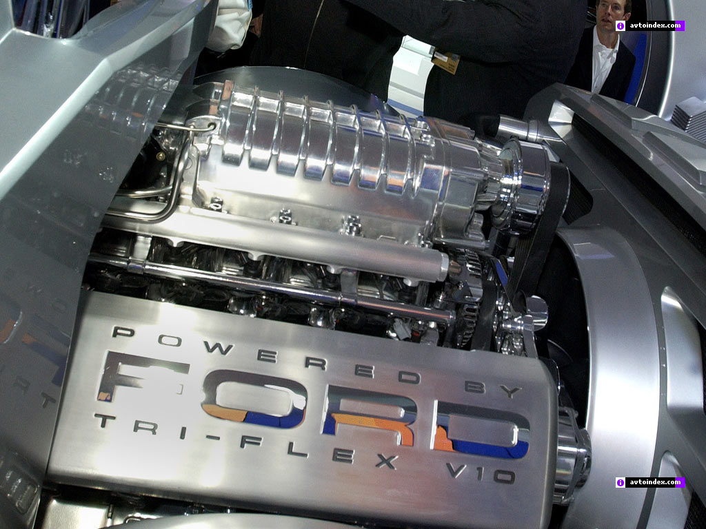 843Ford_F-250_Super_Chief_3.jpg