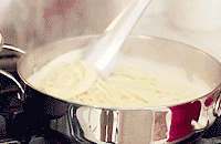 tumblr_mq1ju2lL2K1savzuro3_250.gif