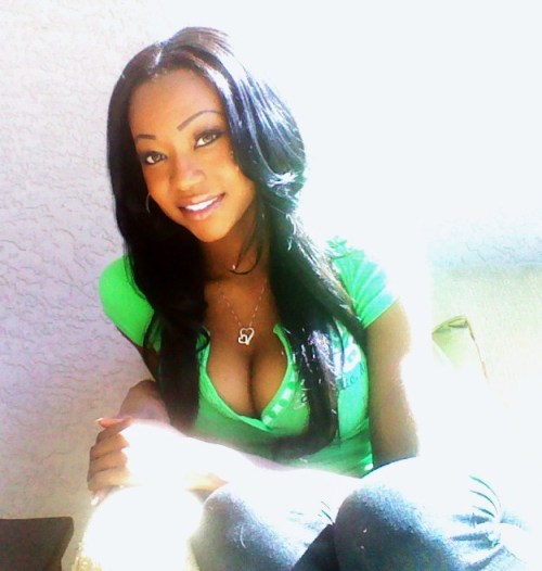 tumblr_mb76hswSUD1qj552mo1_500.jpg