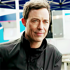 tumblr_ndbxrsKLCb1sjcg5bo6_r1_250.gif