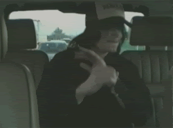 tumblr_ltndk0HfEX1qea3fz.gif