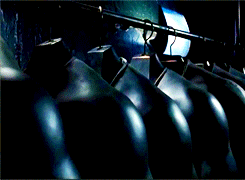 tumblr_mahu44Di2W1rc5ivso2_r1_250.gif
