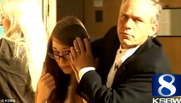 article-2302410-190846BD000005DC-910_634x361.jpg
