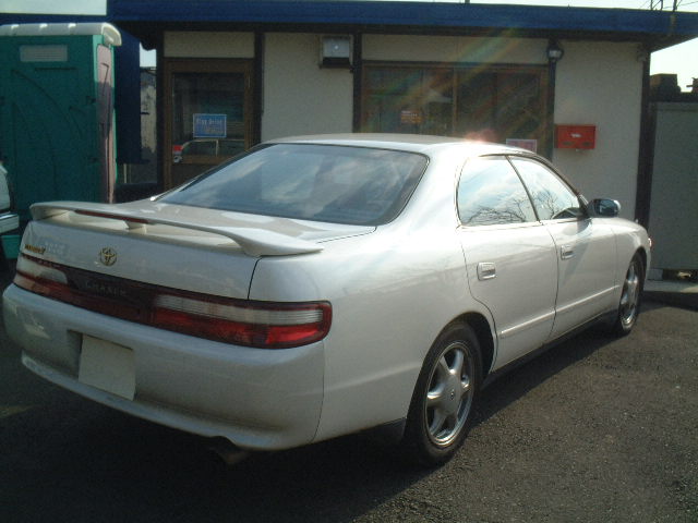 CHASER003R.JPG