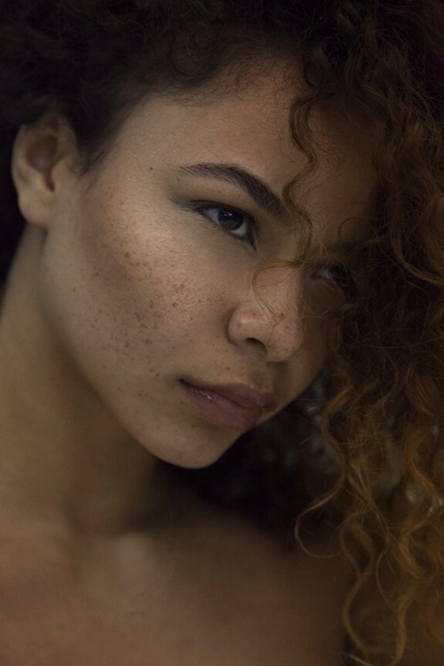 tumblr_n62f53f9GF1qh8g8ko1_500.jpg