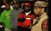 q4t7s0ob5iw0.gif